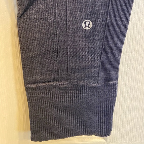 Lululemon Ebb To Street Pant Heathered Inkwell 8 - Picture 5 of 8